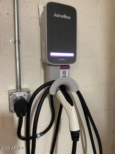 5822 Scottsdale Rd, Scottsdale AZ 85253-5415 exterior