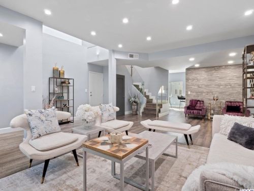 4711 Colfax Ave, North Hollywood, CA 91602-1068