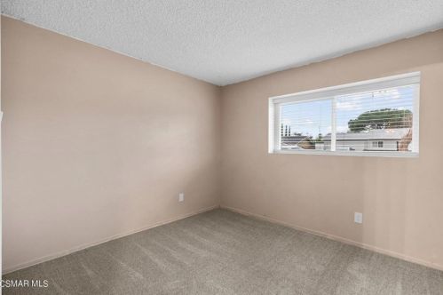 3026 Amarillo Ave, Simi Valley CA  93063-1704 exterior