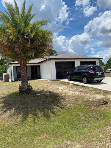 116 Ivan Ave, Lehigh Acres, FL 33973-2088