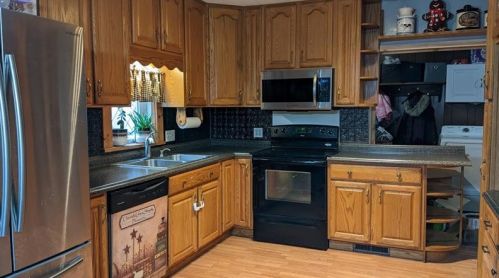1823 Mud Pike, Berlin, PA 15530-6827