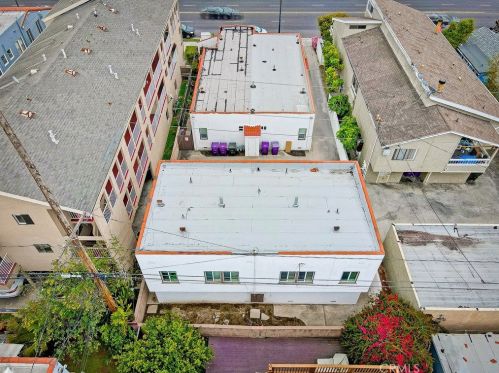 757 Redondo Ave, Long Beach CA  90804-5140 exterior