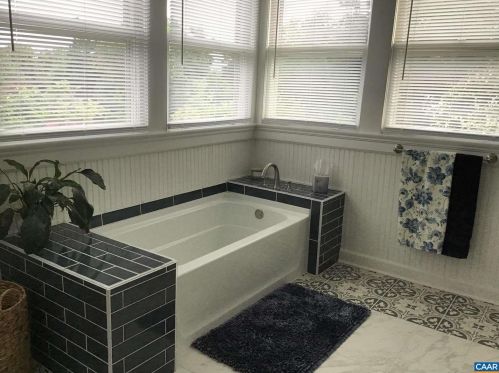 231 Main St, Madison Mills VA  22960-1732 exterior