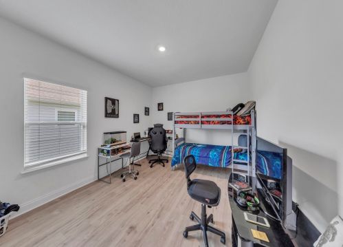 69 Hammock Oaks Blvd, Freeport FL  32439 exterior