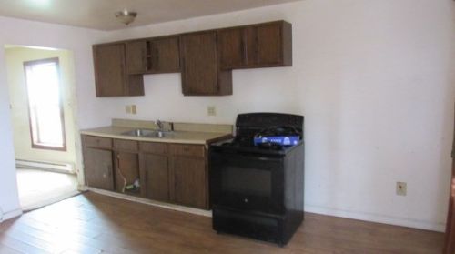 161 5th Ave, Hermitage PA  16146-2266 exterior