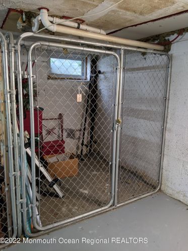 53 Manor Dr, Tinton Falls NJ  07712-2568 exterior