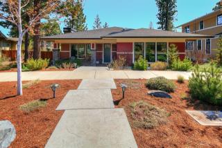 2190 Clearwater Dr, Bend, OR 97701-7013