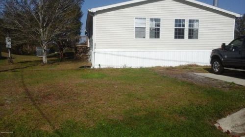 4881 Cambridge Dr, Mims, FL 32754-5479
