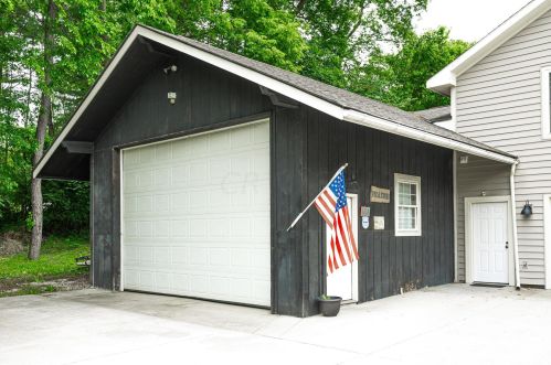 21 Buckeye Blvd, Pataskala OH  43062-8465 exterior