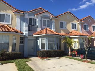 1237 Beach Cir, Kissimmee FL  34746-6747 exterior