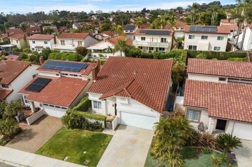 918 Rosemary Ave, Carlsbad, CA 92011-3940