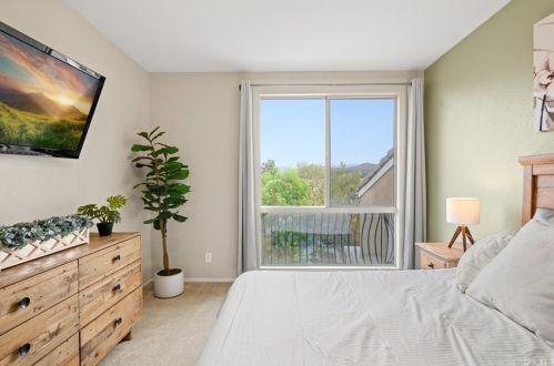 1014 Gibraltar Ave, Anaheim CA  92808-1576 exterior