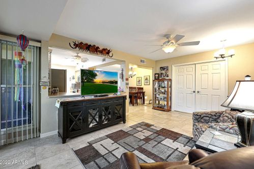 17635 99 Dr, Sun City AZ  85373-1605 exterior