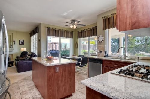 8963 Adobe Bluffs Dr, San Diego CA 92129-4400 exterior