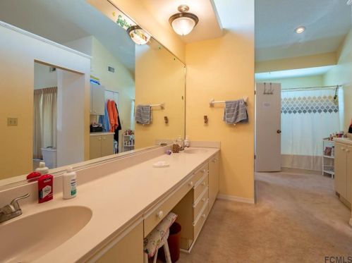 305 Mallard Ln, Daytona Beach FL 32119-8719 exterior