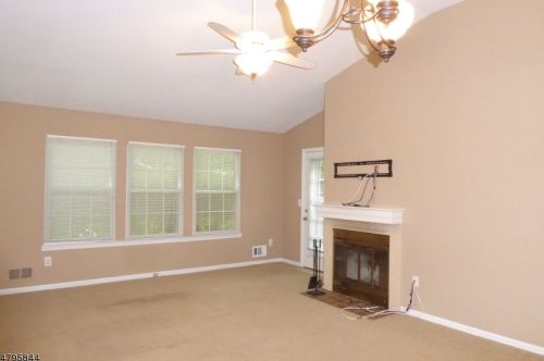 406 Cardinal Ln, Bedminster NJ  07921-1913 exterior