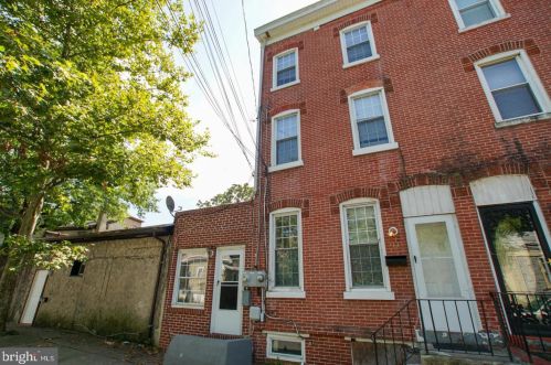9 Sweets Ave, Trenton, NJ 08618-3836