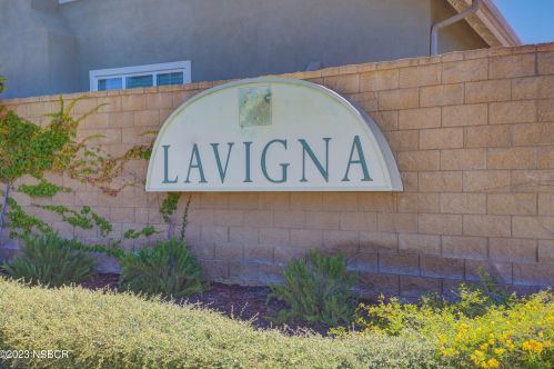 1345 Dolcetto Ln, Santa Maria CA  93458-6326 exterior