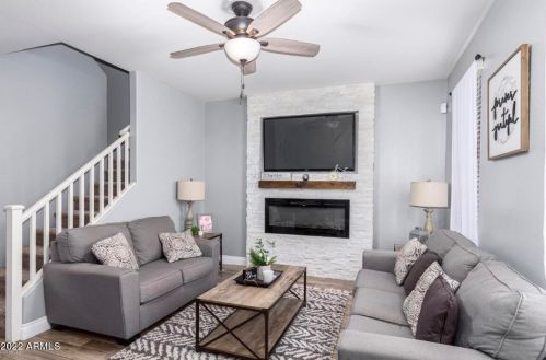 7845 Bonitos Dr, Phoenix, AZ 85035-5072