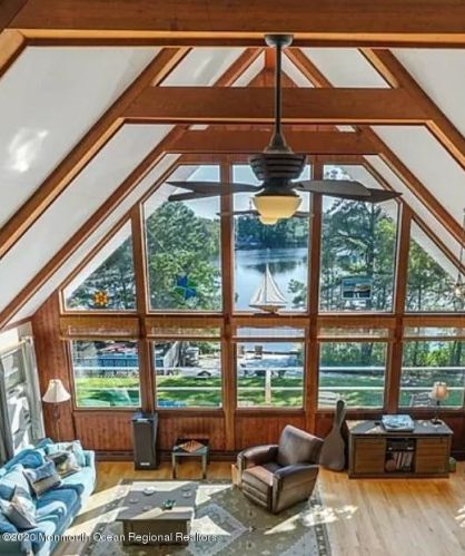 391 Lake Shore Dr, Bricktown NJ  08723-6013 exterior