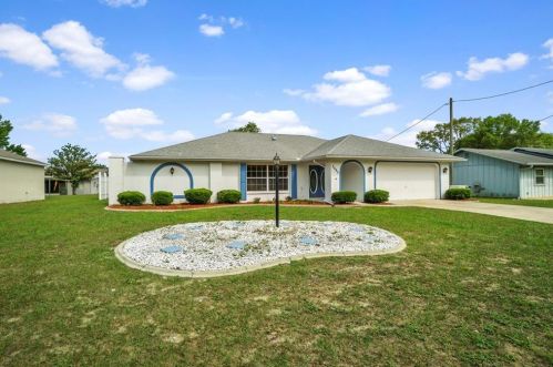 2480 Lake Forest Ave, Brooksville, FL 34609-3335