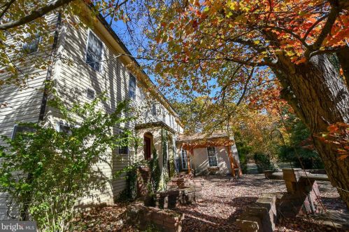 2023 Bethel Rd, Lansdale PA 19446-6054 exterior