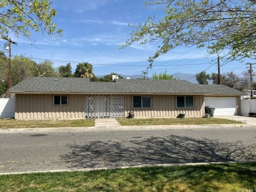 296 Edgehill Rd, San Bernardino, CA 92404-2261