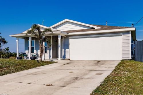 1715 23rd Ter, Cape Coral, FL 33909-4759