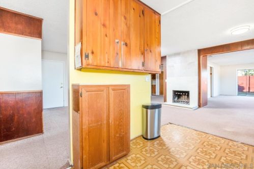 3812 Conrad Ave, San Diego CA 92117-2018 exterior