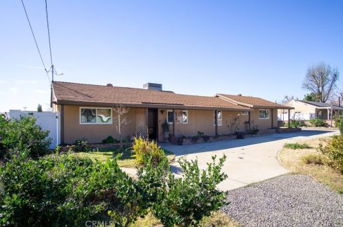 1591 Persimmon St, Rialto CA  92377-4190 exterior
