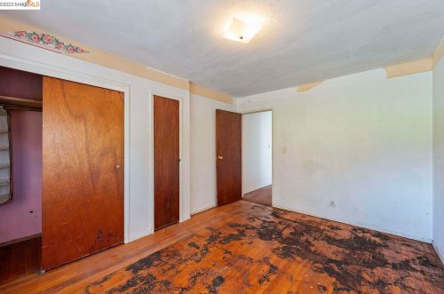 2752 Mabel St, Berkeley CA 94702-2461 exterior