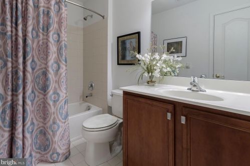 66 Wharton Dr, Glen Mills PA  19342-9522 exterior