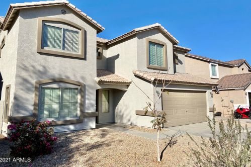 1642 Oak Rd, San Tan Valley, AZ 85140-3193