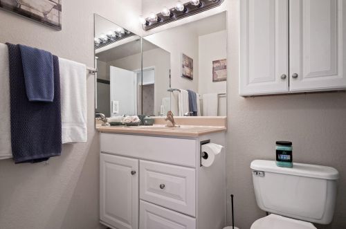 64578 Pinehurst Cir, Desert Hot Springs CA  92240-1346 exterior