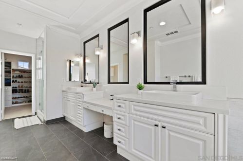 1549 Fairway Vis, Encinitas CA  92024-1295 exterior