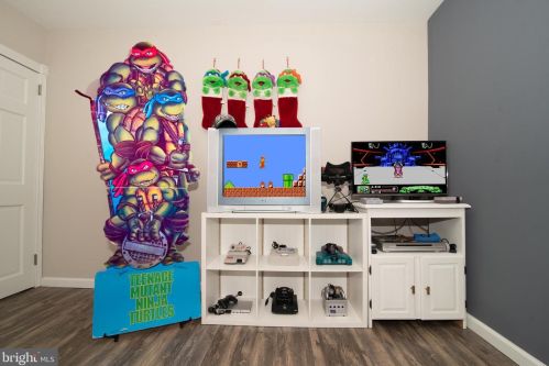 11 Orchard Ave, Blenheim NJ  08012-5361 exterior