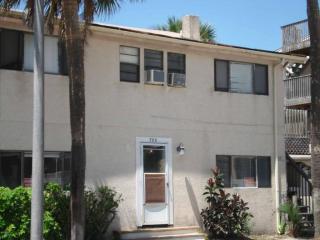 786 1st St, Jacksonville FL  32266-6072 exterior