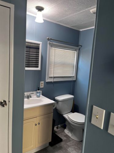 112 Cotton Farm Rd, Danville NH  03819-5139 exterior