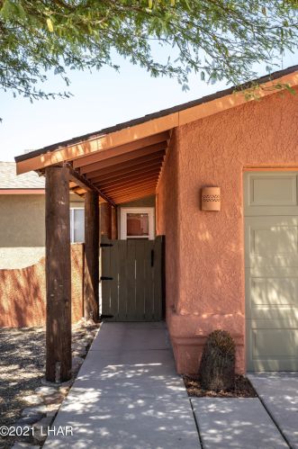 2941 Indian Springs Dr, Lake Havasu City, AZ 86406-8516