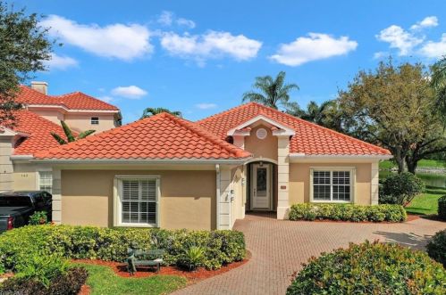 140 April Sound Dr, Naples, FL 34119-1353