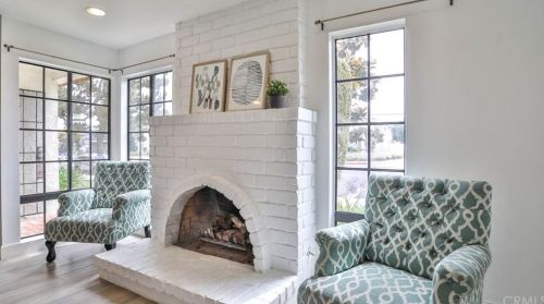 16711 Algonquin St, Huntington Beach CA 92649-3803 exterior