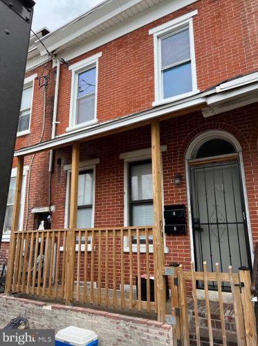 731 4th St, Wilmington, DE 19801-2003