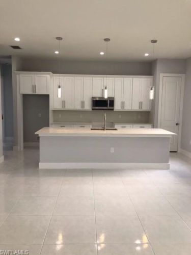 2803 Villa Ave, Lehigh Acres, FL