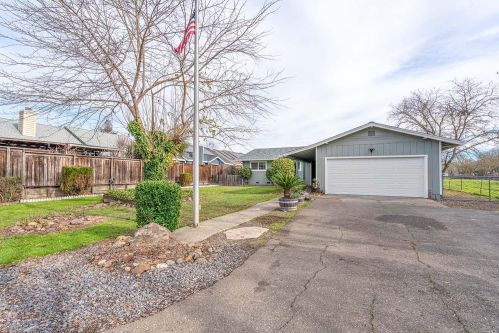 6530 Old Redwood Hwy, Santa Rosa CA  95403-1480 exterior