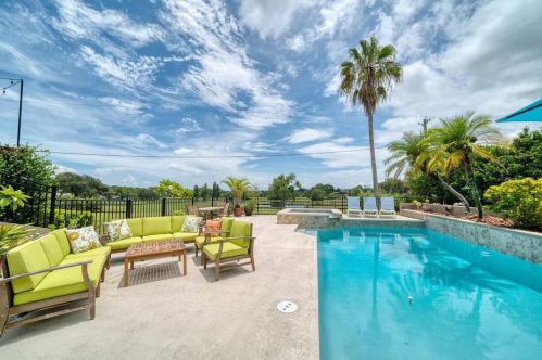 936 Wedgewood Ln, Lakeland FL  33813-1763 exterior