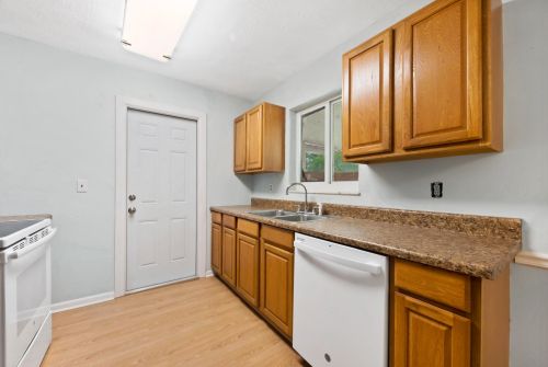 977 Sarto Ln, Fort Pierce FL  34953-2676 exterior