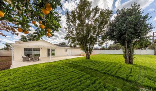 8935 Patrero St, Riverside CA  92503-2732 exterior