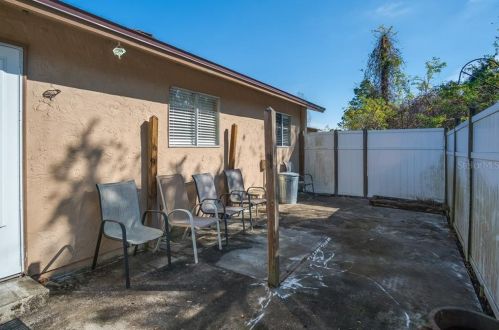 819 Rosewood Ln, Tavares FL  32778-5109 exterior