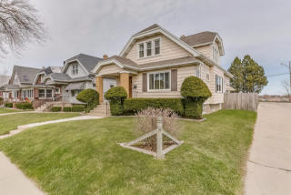 3446 8th St, Milwaukee, WI 53206-0028