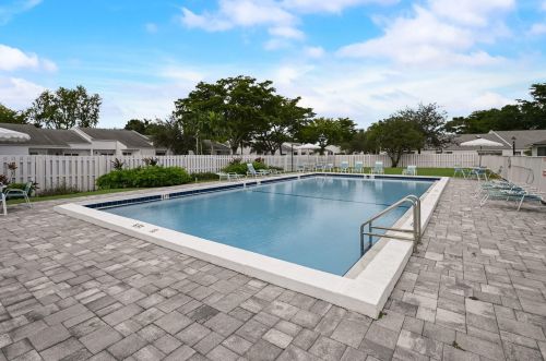 104 Sunshine Blvd, West Palm Beach FL  33411-1208 exterior